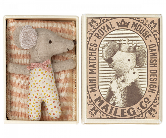 Maileg Knuffelmuis Baby Sleepy-Wakey Roze 8cm Maileg Knuffelmuis Baby Sleepy-Wakey Roze 8cm