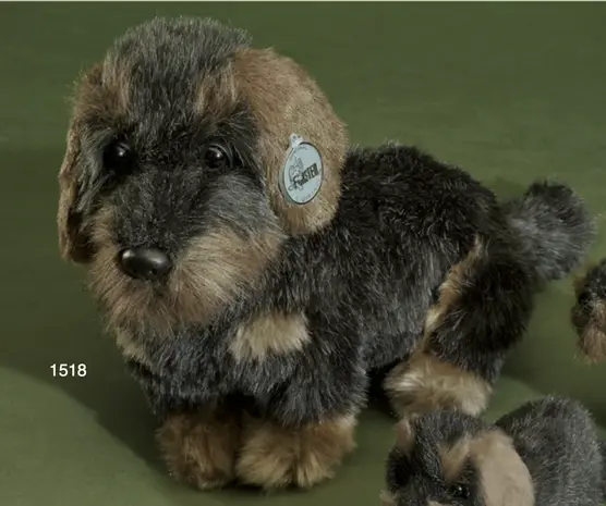 Förster Knuffel Teckel Zittend 32cm