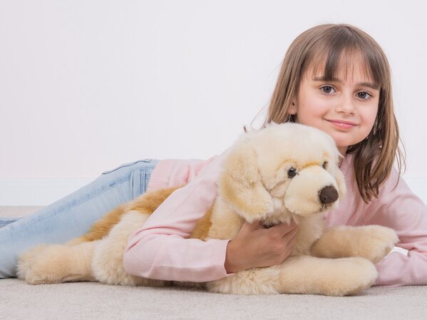 Hermann Teddy Knuffel Hond Golden Retriever Liggend 60 cm