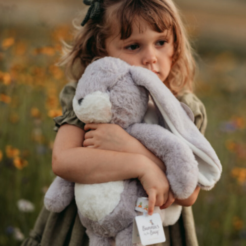 Bunnies by the bay Knuffel Floppy Nibble Konijn Lila 44cm Bunnies by the bay Knuffel Floppy Nibble Konijn Lila 44cm