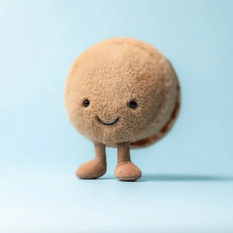 Jellycat Knuffel Amuseables Mona Macaron (Chocolate)