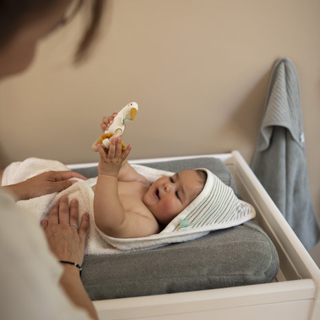 Trixie Badcape - Stripes Olive