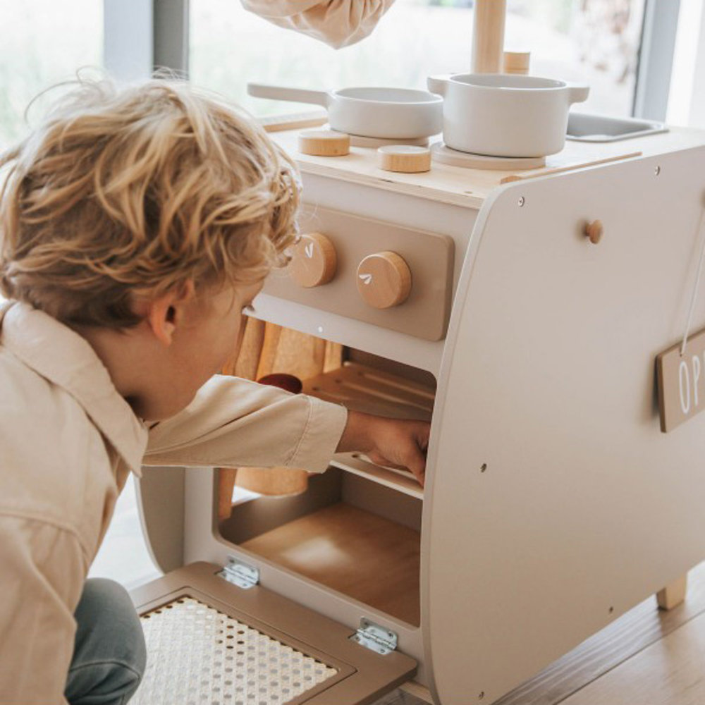 Label Label Bistro Kitchen - Nougat Label Label Bistro Kitchen - Nougat