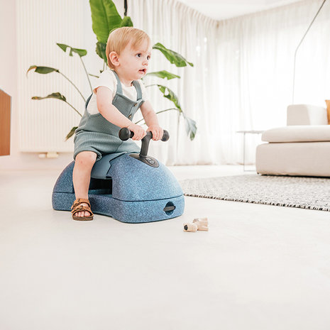 Scoot and Ride MyFirst babywalker - blauw