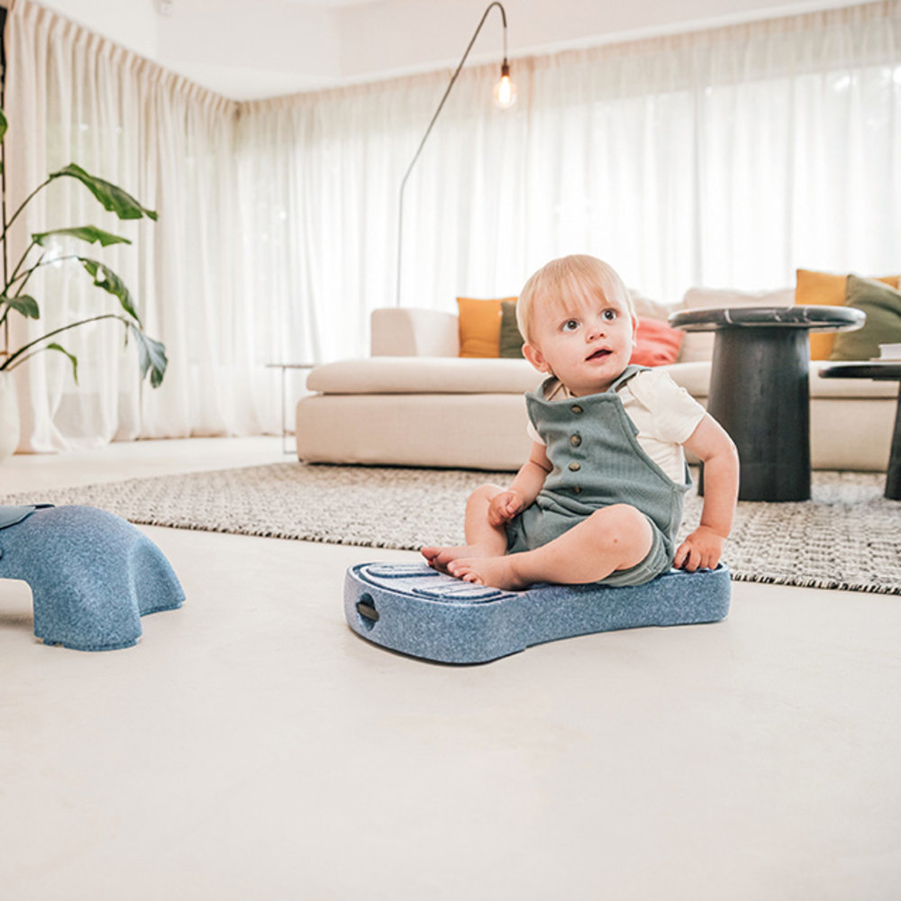 Scoot and Ride MyFirst babywalker - blauw