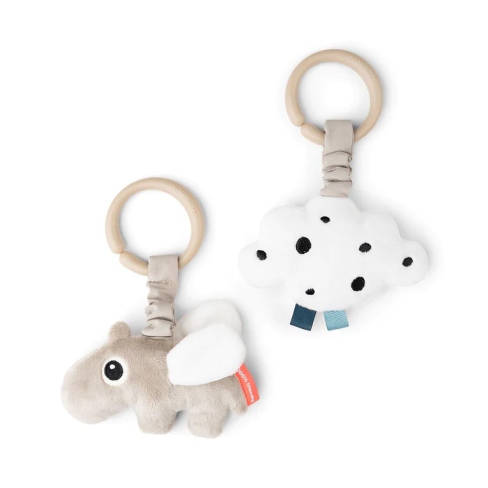 Done by Deer Hangend activiteitenspeeltje Happy clouds Sand (2-pack)