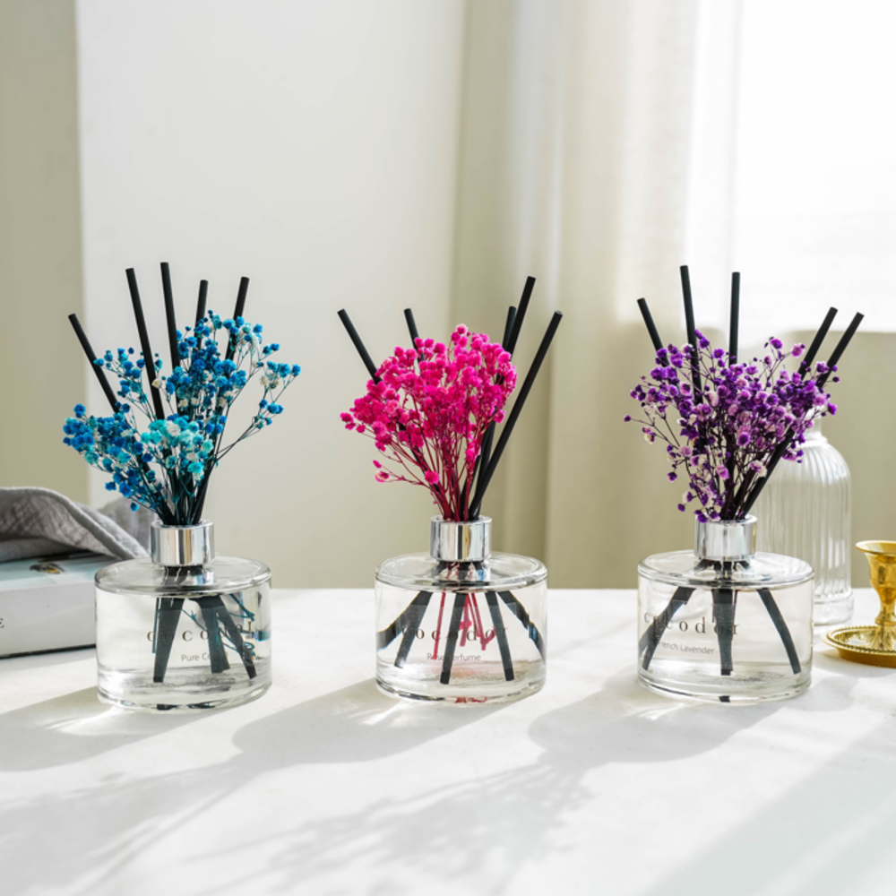 Geurstokjes met blauwe droogbloemen Pure Cotton - 200 ml Geurstokjes met blauwe droogbloemen Pure Cotton - 200 ml