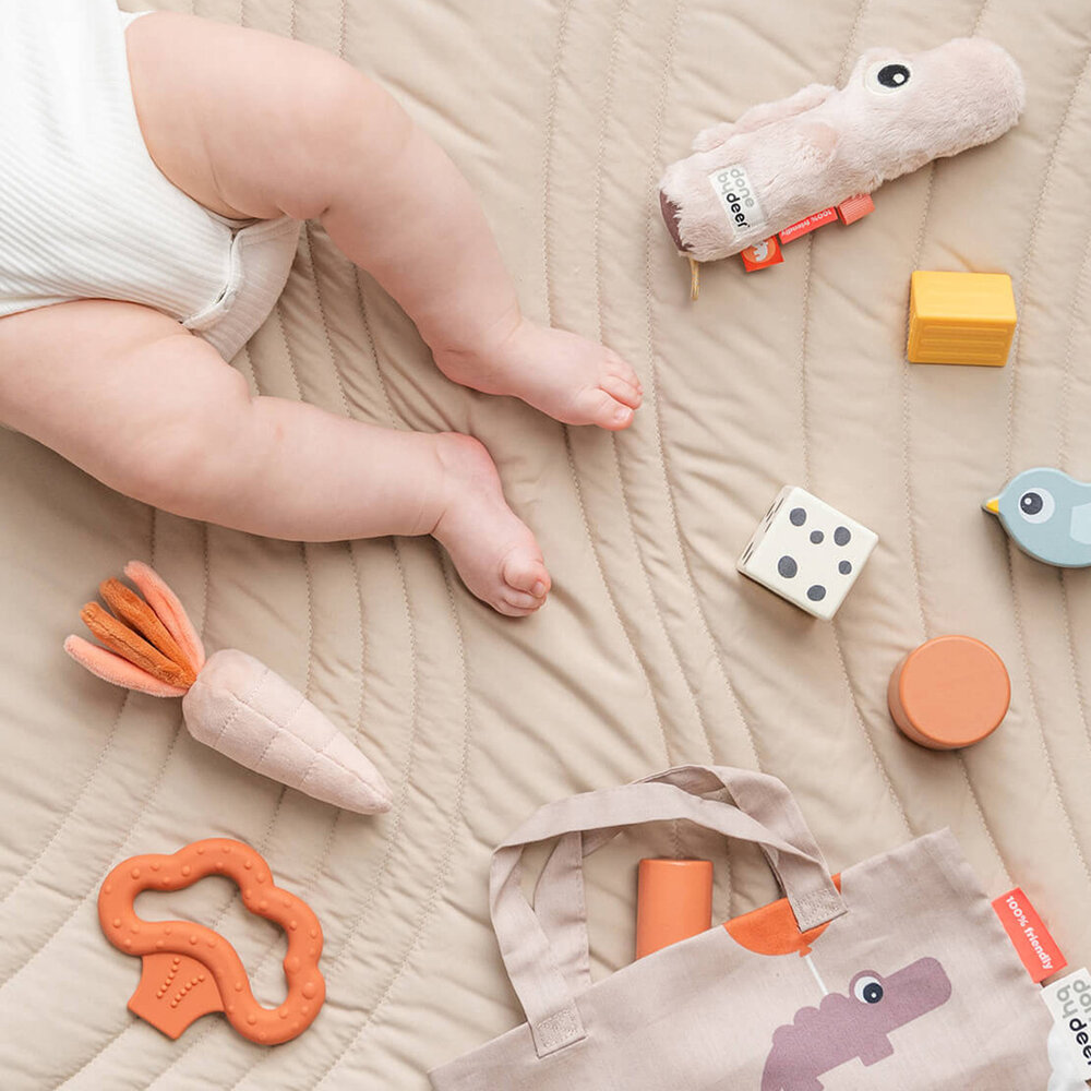 Done by Deer Kleine activiteitenspeelgoed set - 3 stuks - Croco powder Done by Deer Kleine activiteitenspeelgoed set - 3 stuks - Croco powder