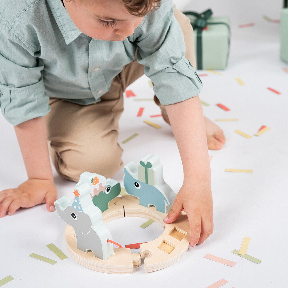 Done by Deer Jaarring - Celebration Parade - Deer Friends