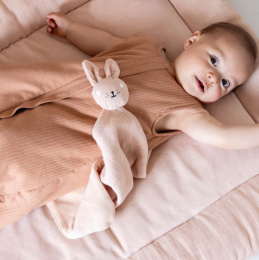 Trixie Knuffeldoekje - Bliss Blossom - Mrs. Rabbit Trixie Knuffeldoekje - Bliss Blossom - Mrs. Rabbit