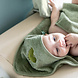 Trixie Badcape 75x75 cm Aura - Mr. Dino Trixie Badcape 75x75 cm Aura - Mr. Dino