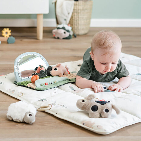 Done by Deer Speelmat - Tiny Farm Done by Deer Speelmat - Tiny Farm