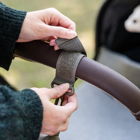 Done by Deer Luier(rug)tas Taupe