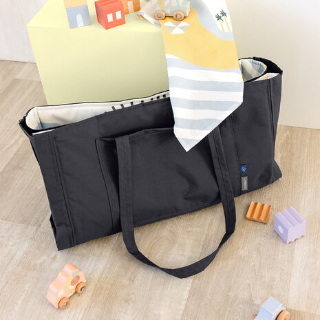 Lässig Tas & Speelkleed 2-in-1 - Mamaki Anthracite Lässig Tas & Speelkleed 2-in-1 - Mamaki Anthracite