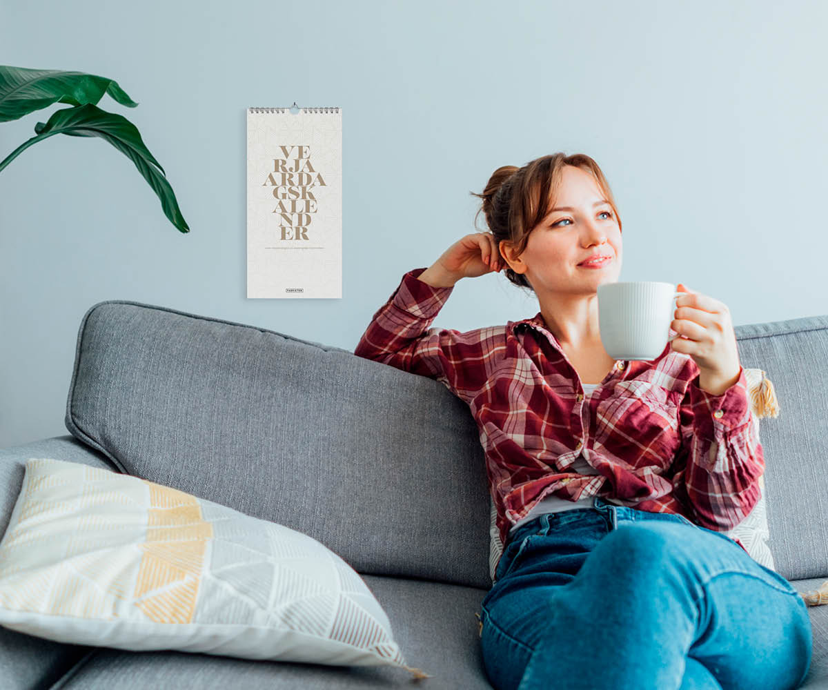 Vierkante verjaardagskalenders 21x21 cm - smal rechthoekig formaat zonder jaartal