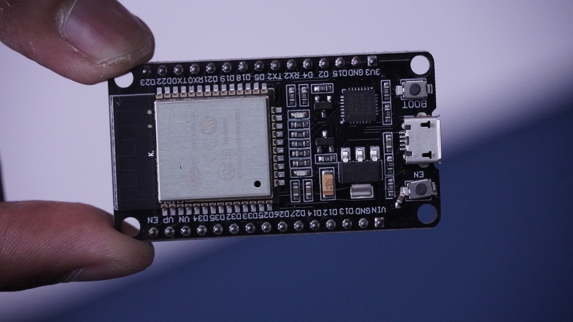 Geschiedenis van de ESP32 microcontroller