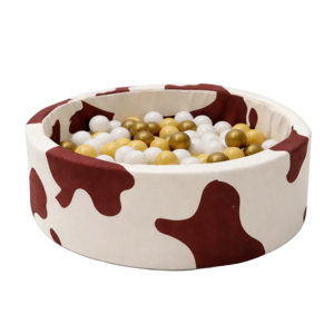 Bees & Blooms Bees & Blooms Foam Ballenbak Cow - incl. 200 beige / witte / goudkleurige ballen