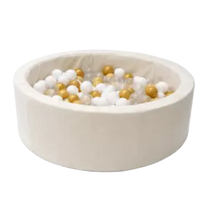 Bees & Blooms Bees & Blooms Foam Ballenbak Beige - incl. 200 goudkleurige / beige / witte en transparante ballen