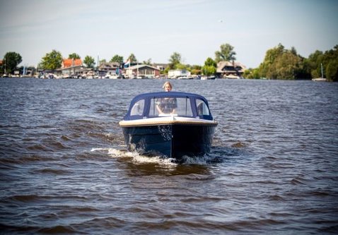 Oudhuijzer 616 Tender