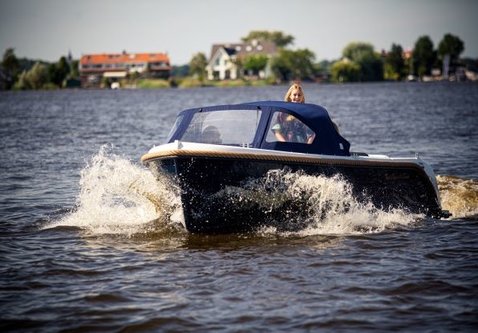 Oudhuijzer 616 Tender