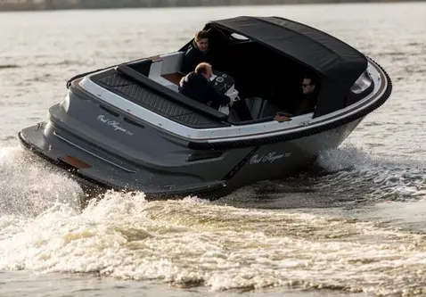 Oudhuijzer 740 Tender