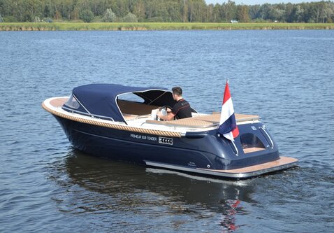 Primeur 610 Tender