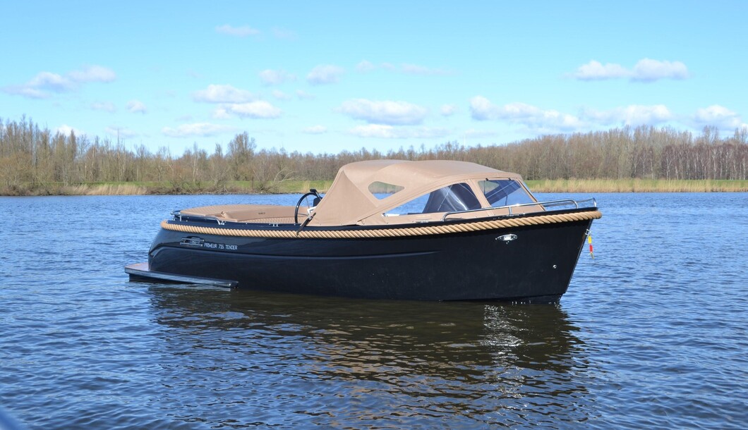 Primeur 715 Tender