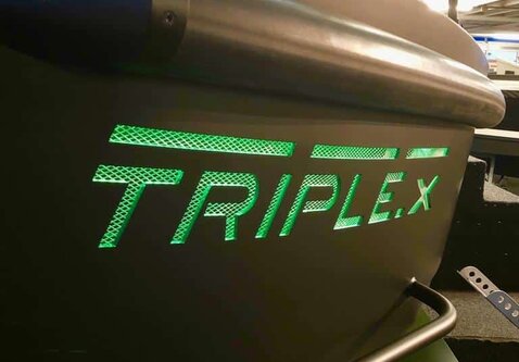 Triple X 800