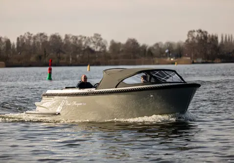 Oud Huijzer 740 Tender