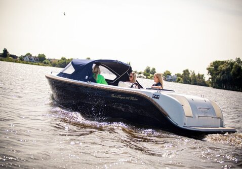 Oudhuijzer 616 tender