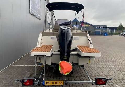 Quicksilver 555 Active | 115PK Mercury | Vaarklaar!