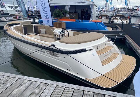 Primeur 850 Cabin Tender NIEUW MODEL!