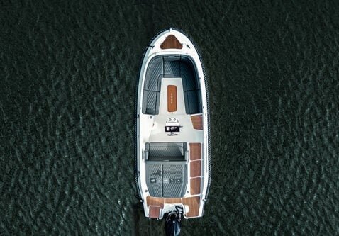Topcraft 627 Tender