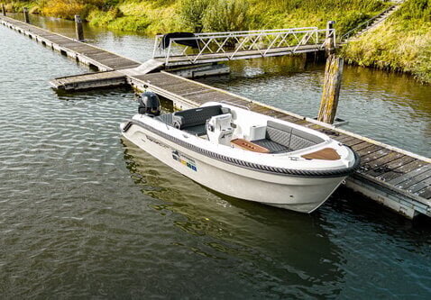 Topcraft 627 Tender