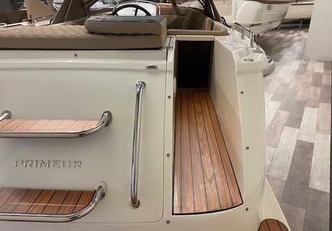 Primeur 625 Tender NIEUW MODEL!