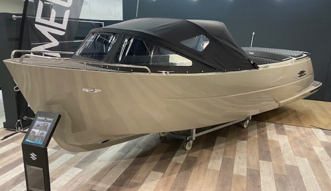 Primeur 710 Tender / Vrije Motor keuze  / Showroom Demo! / MP test!