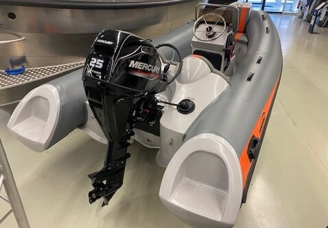 Nimarine 410 / 25PK Mercury / Showroom model / Vaarklaar!