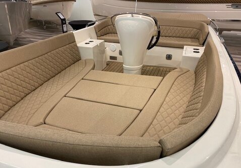 Primeur 620 Tender / Vrije motorkeuze / Showroom model 2026!