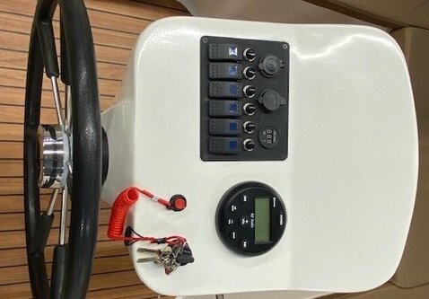 Chaloupe 610 tender / 30PK Suzuki / Occasion Vaarklaar!