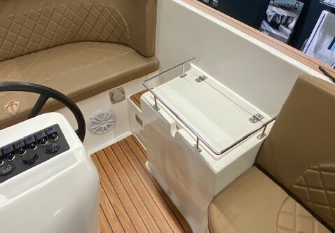 Chaloupe 610 tender / 30PK Suzuki / Occasion Vaarklaar!