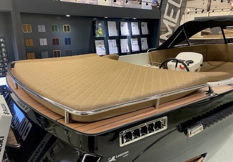 Chaloupe 610 tender / 30PK Suzuki / Occasion Vaarklaar!