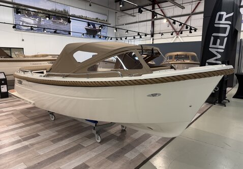 Primeur 625 tender / Vrije motor keuze /  Showroom model  2026!