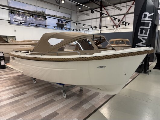 Primeur 625 tender / Vrije motor keuze /  Showroom model  2026!