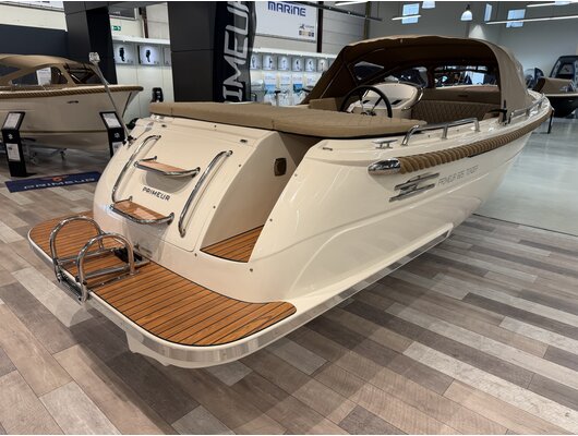 Primeur 625 tender / Vrije motor keuze /  Showroom model  2026!