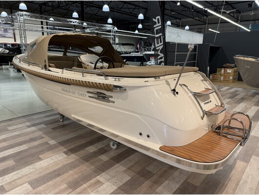 Primeur 625 tender / Vrije motor keuze /  Showroom model  2026!