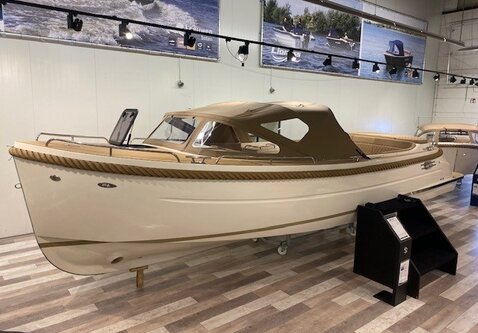Primeur 850 Cabin  / Vrije motor keuze /  Showroom model  2026!