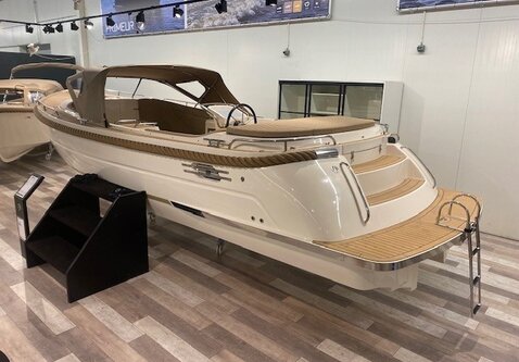 Primeur 850 Cabin  / Vrije motor keuze /  Showroom model  2026!