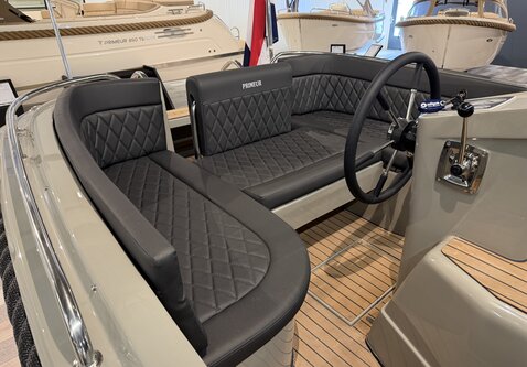 Primeur 700 Tender  / 42PK Vetus /  Showroom model  2026!