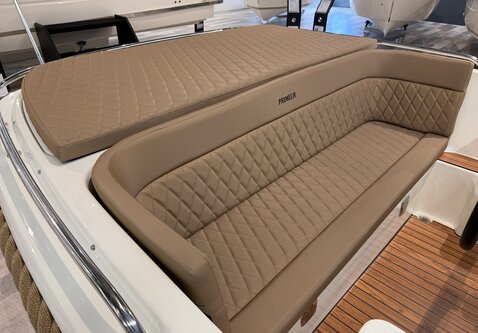 Primeur 615 Tender / Vrije motorkeuze / Showroom model 2026!