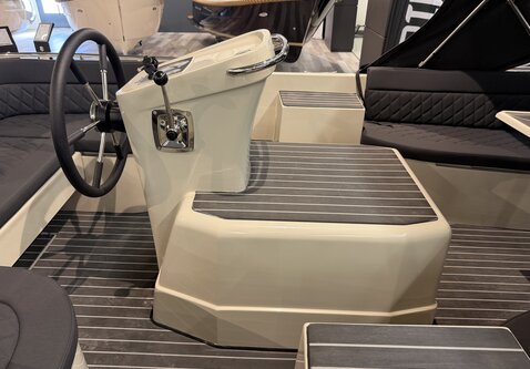 Primeur 600 Tender / 33PK Vetus 4-Clinder / Showroom model 2026!